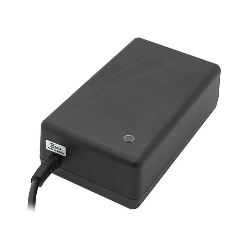 Mascot 2415 Ladegerät für NiCd-/NiMH-Akkupacks vom 15-30 Zellen 1,3A Ladestrom mit 4-poliger Molex Micro-Fit Buchse Mascot 2415 Ladegerät für NiCd-/NiMH-Akkupacks vom 15-30 Zellen 1,3A Ladestrom mit 4-poliger Molex Micro-Fit Buchse